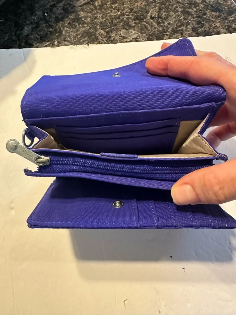 Kipling like new, retired striking purple wallet. - Picture 5 of 14